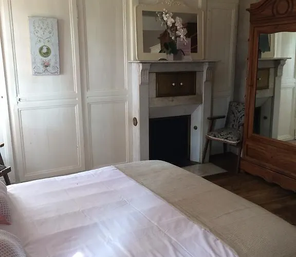 Chateau Gaillard Baie De Somme